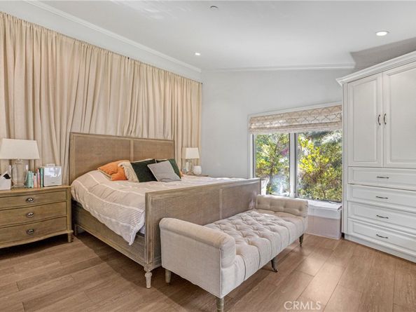 1300 Daily Cir., Glendale CA 91208