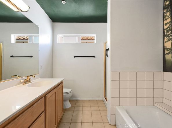 9400 1/2 Noble Avenue, North Hills CA 91343