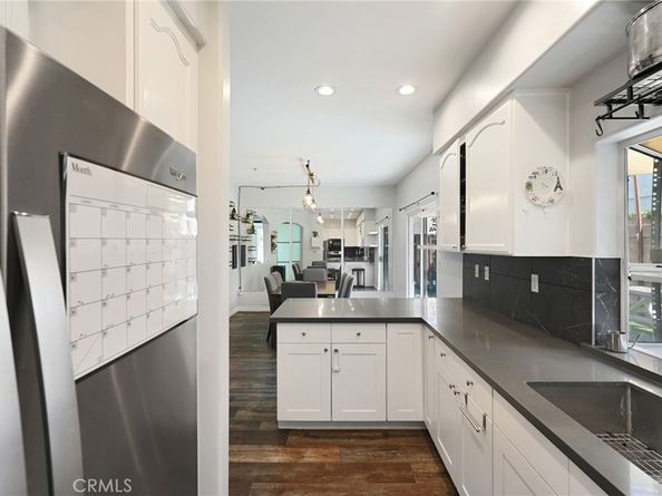 9400 1/2 Noble Avenue, North Hills CA 91343