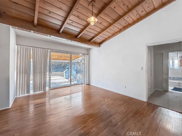 6223 Klump, North Hollywood CA 91606