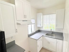 1528 N Alexandria, Los Angeles CA 90027
