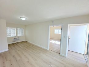 1528 N Alexandria, Los Angeles CA 90027