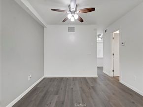 9834 Sepulveda Boulevard 109, North Hills CA 91343