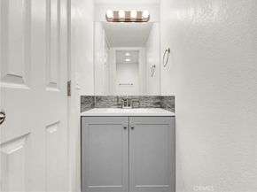 9834 Sepulveda Boulevard 109, North Hills CA 91343