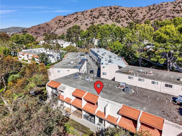 7757 Via Rosa Maria, Burbank CA 91504