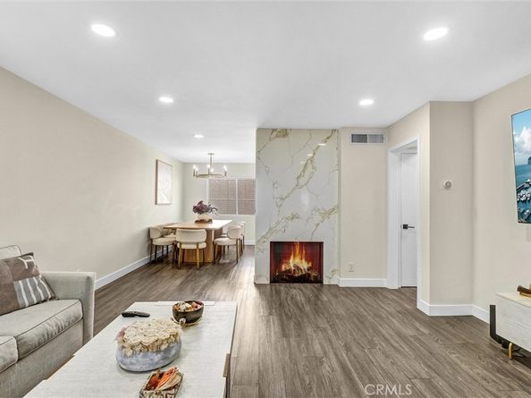 7757 Via Rosa Maria, Burbank CA 91504