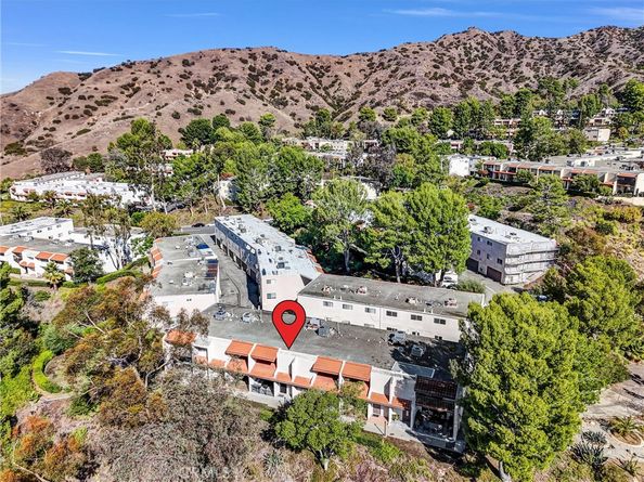 7757 Via Rosa Maria, Burbank CA 91504