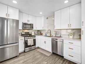 7757 Via Rosa Maria, Burbank CA 91504