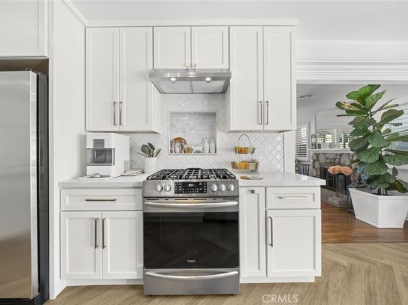 11022 Zelzah Avenue, Granada Hills CA 91344