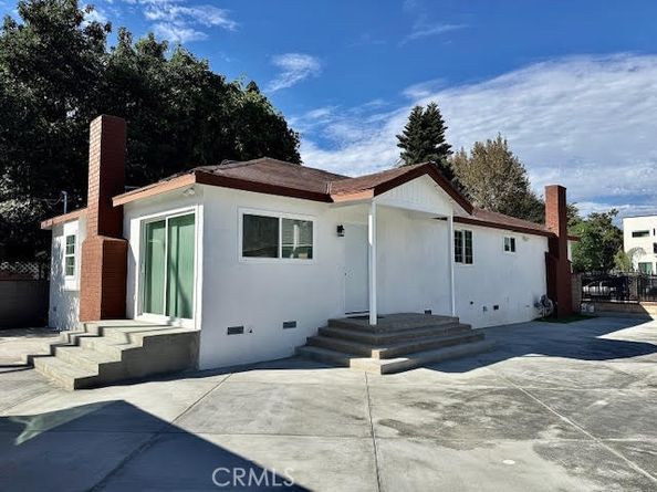 15210 Cohasset Street, Van Nuys CA 91405