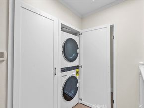 1807 10th 4, Santa Monica CA 90404