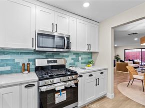 1807 10th 4, Santa Monica CA 90404
