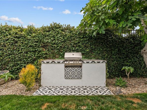 1622 Alvira, Los Angeles CA 90035