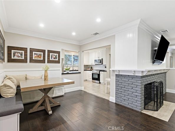 19438 Calvert Street, Tarzana CA 91335