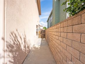 14522 Fox, San Fernando CA 91345