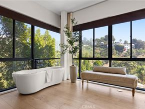 2746 Rinconia Drive, Los Angeles CA 90068