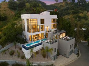 2746 Rinconia Drive, Los Angeles CA 90068