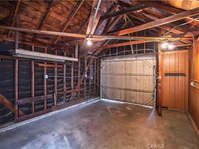 17347 Sherman Way, Van Nuys CA 91406