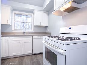 17347 Sherman Way, Van Nuys CA 91406