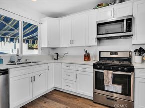 22137 Gault Street, Canoga Park CA 91303