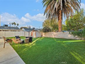 22137 Gault Street, Canoga Park CA 91303