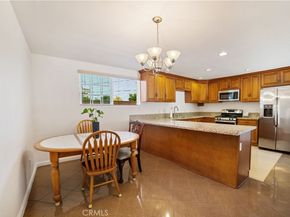 2037 Park Rose Avenue, Duarte CA 91010