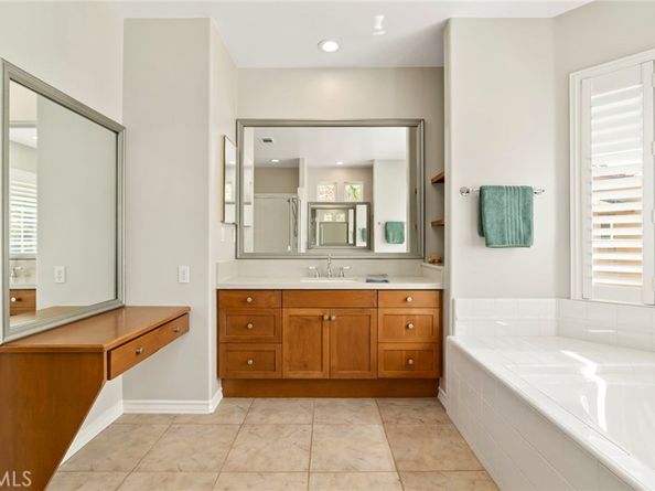 637 Chaparral Court, Altadena CA 91001