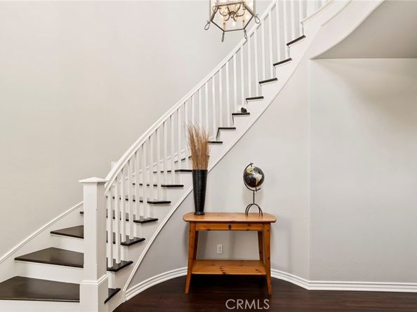 637 Chaparral Court, Altadena CA 91001