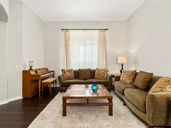 637 Chaparral Court, Altadena CA 91001