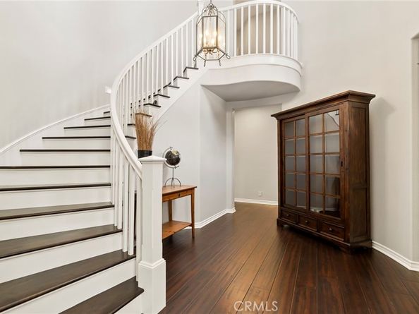 637 Chaparral Court, Altadena CA 91001