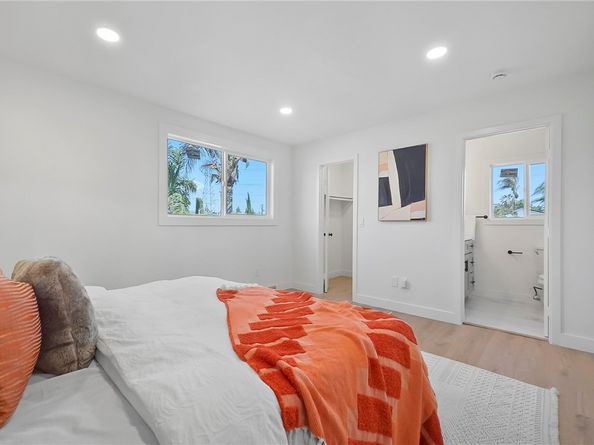 623 S Homerest Avenue, Azusa CA 91702