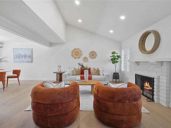 623 S Homerest Avenue, Azusa CA 91702