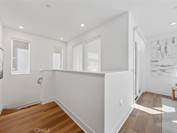 418 Lobata, Irvine CA 92618