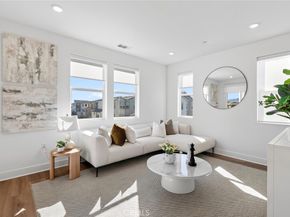 418 Lobata, Irvine CA 92618