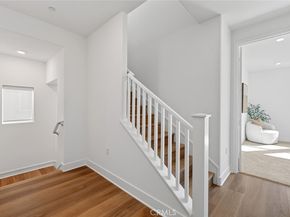 418 Lobata, Irvine CA 92618