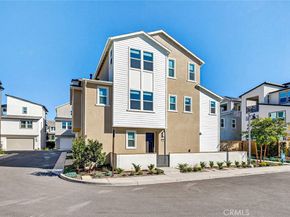 418 Lobata, Irvine CA 92618