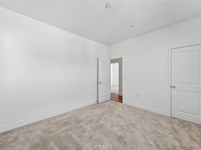 418 Lobata, Irvine CA 92618