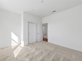 418 Lobata, Irvine CA 92618