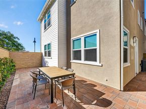 418 Lobata, Irvine CA 92618
