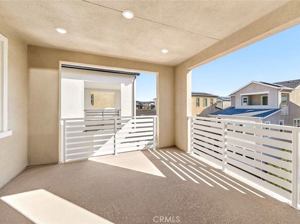 418 Lobata, Irvine CA 92618