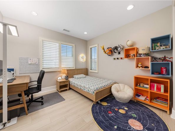 59 Durham, Irvine CA 92620