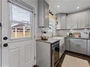 2335 Carfax Avenue, Long Beach CA 90815