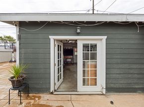 2335 Carfax Avenue, Long Beach CA 90815