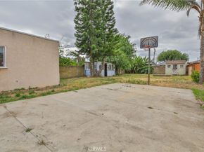 9526 Walnut, Bellflower CA 90706