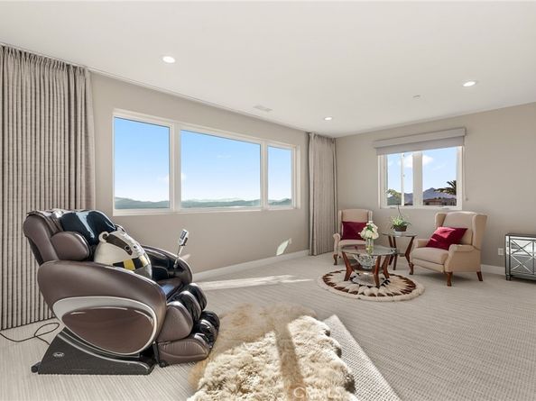 11773 N Greenwood, Porter Ranch CA 91326