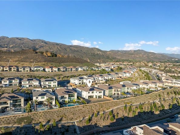 11773 N Greenwood, Porter Ranch CA 91326