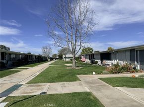 1661 Monterey 16D, Seal Beach CA 90740