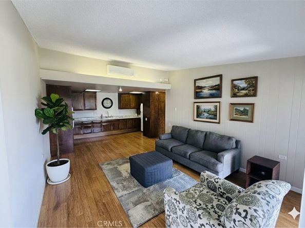 1661 Monterey 16D, Seal Beach CA 90740