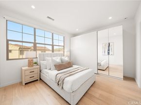 184 Elkhorn, Irvine CA 92618