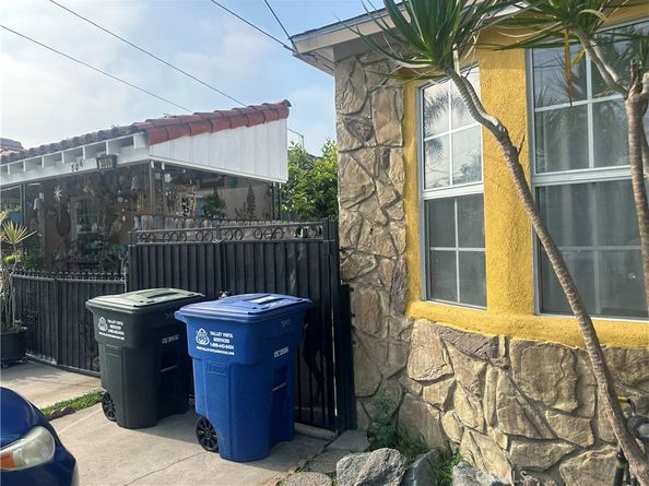 3802 Hill Street, Huntington Park CA 90255